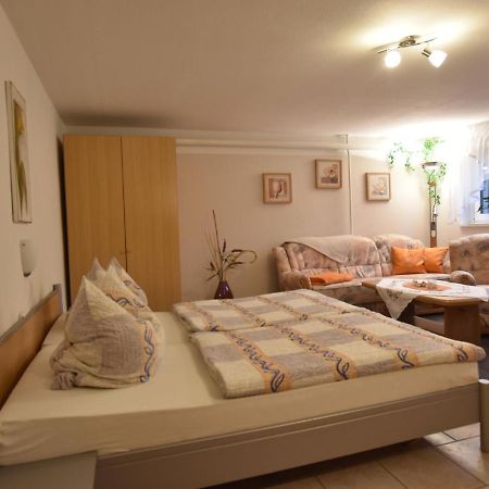 Lovely Apartment Near Sea In Kluetz Exteriör bild